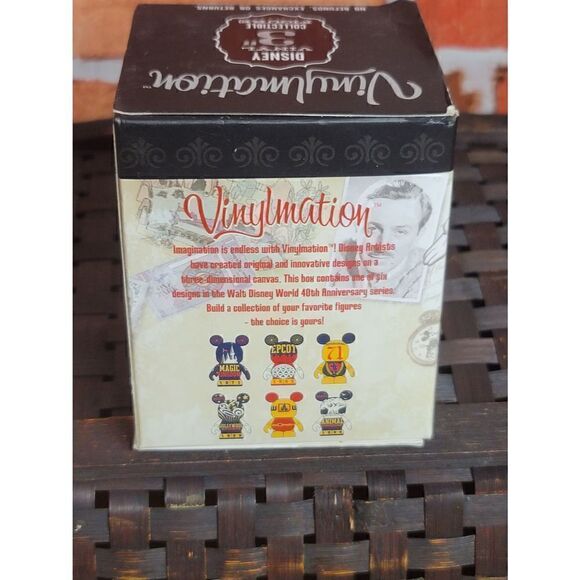Walt Disney World Vinylmation 40th anniversary Mickey Mouse - Picture 4 of 7